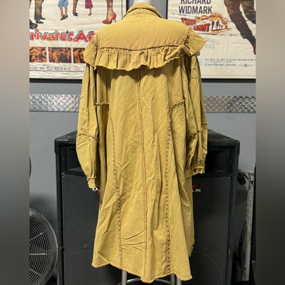 POL Long Sleeve Oversized Denim Studded Jacket Dress - Mustard Size Large - Picture 4 of 7